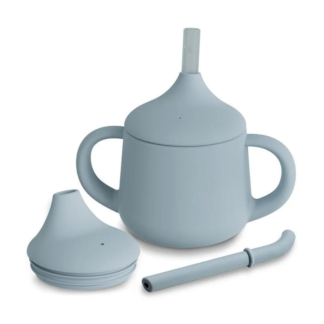 أكواب وأكواب تدريب الأطفال